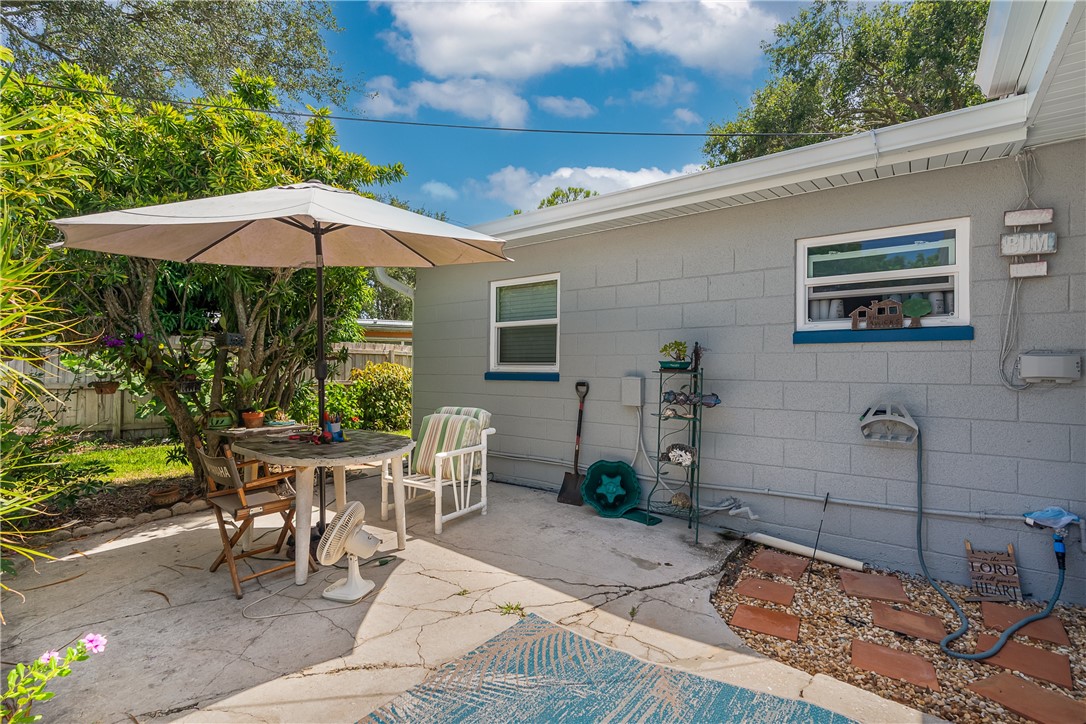 2224 Cooks Court