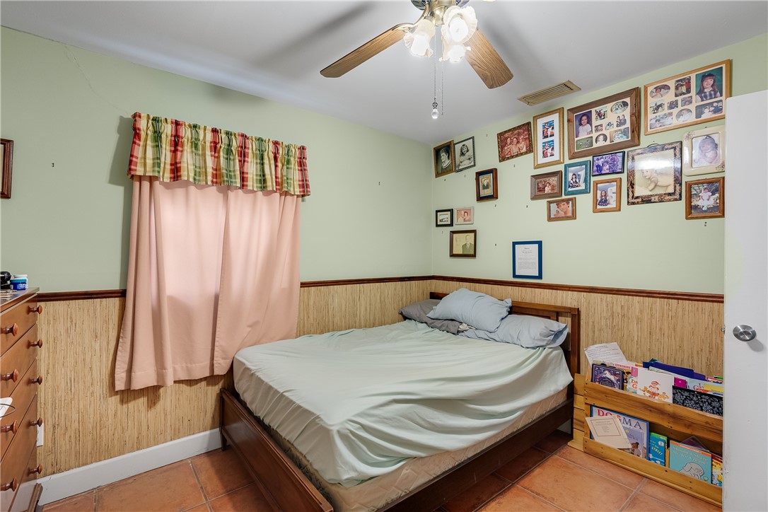 2224 Cooks Court