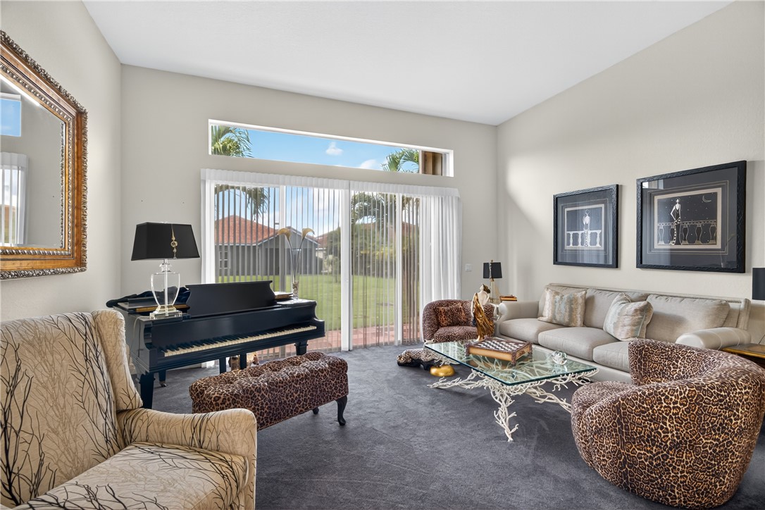 1777 Belmont Circle SW