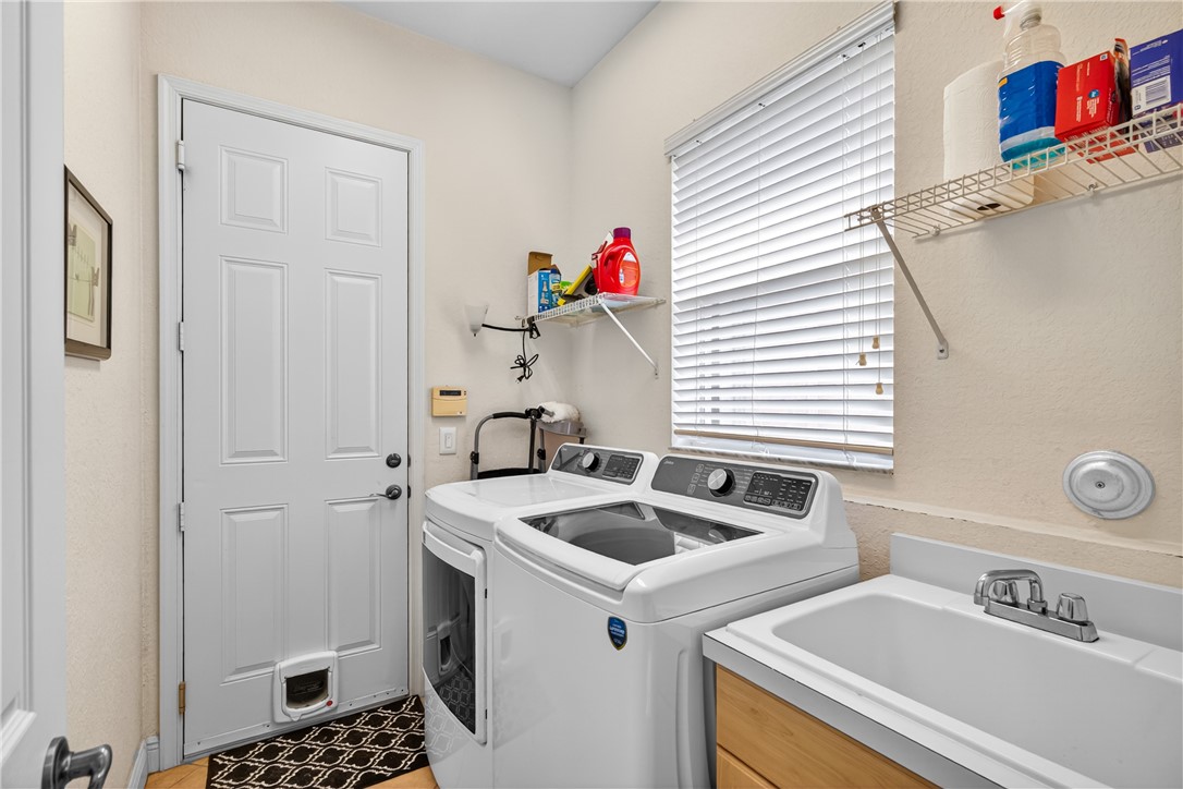 1777 Belmont Circle SW