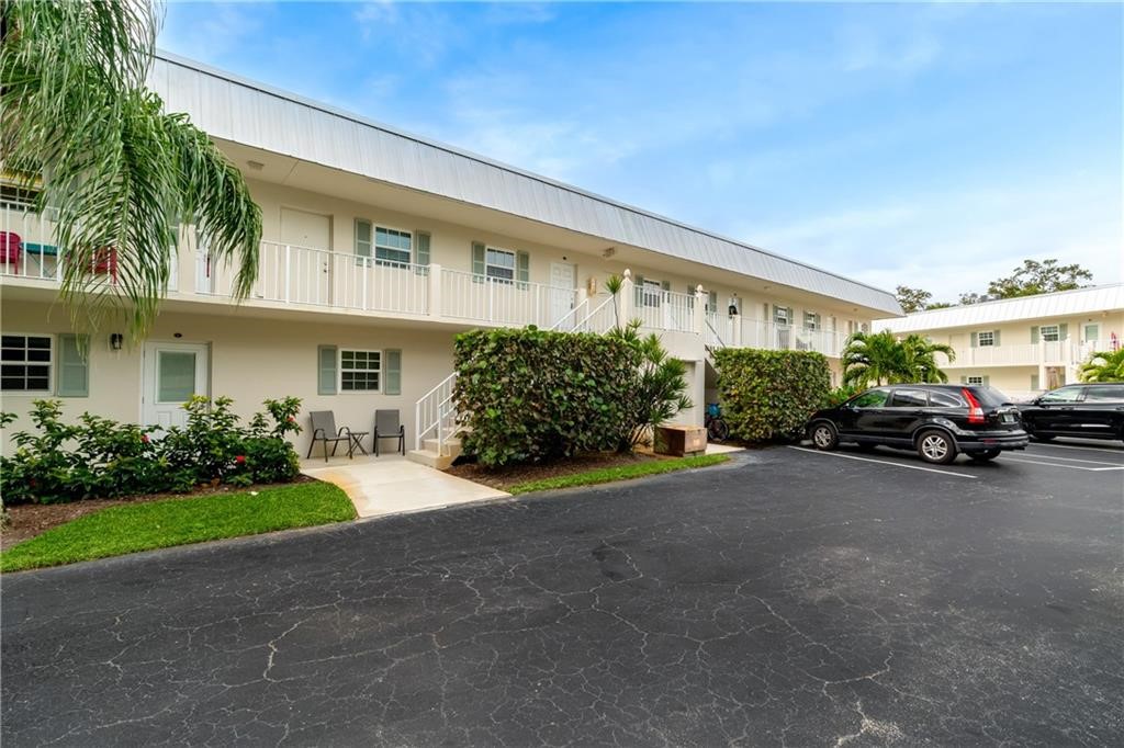 900 Jasmine Lane 203A