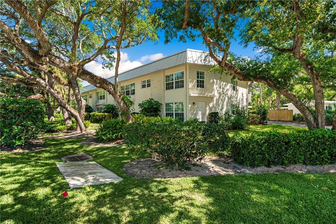 900 Jasmine Lane 203A