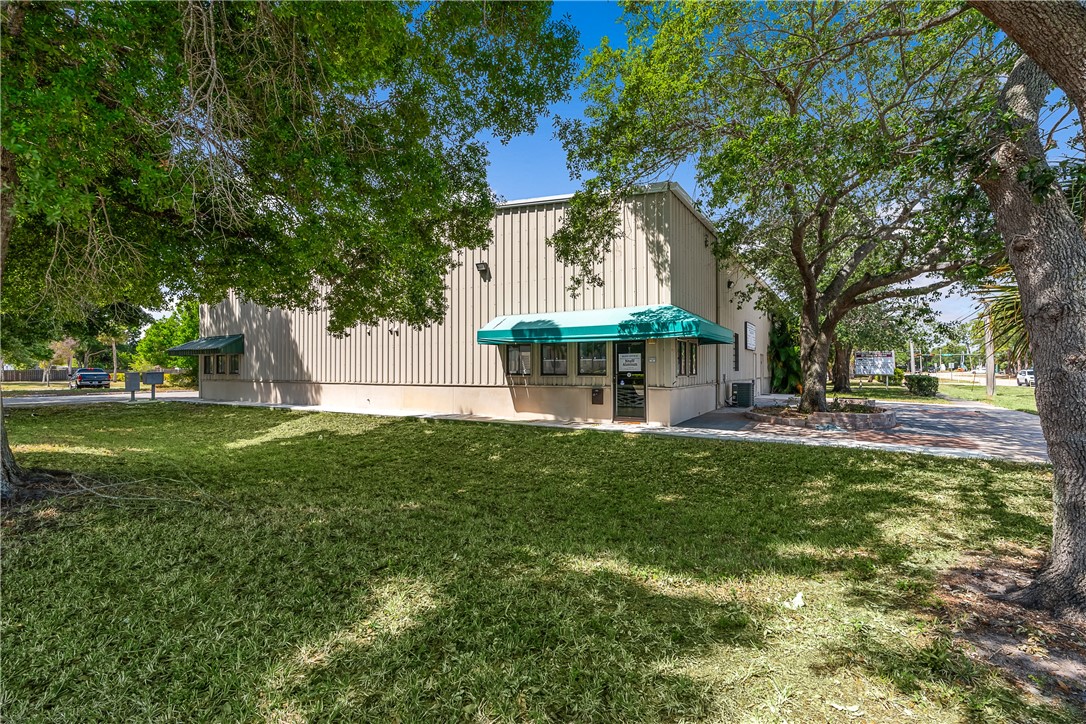 3101 Aviation Boulevard C