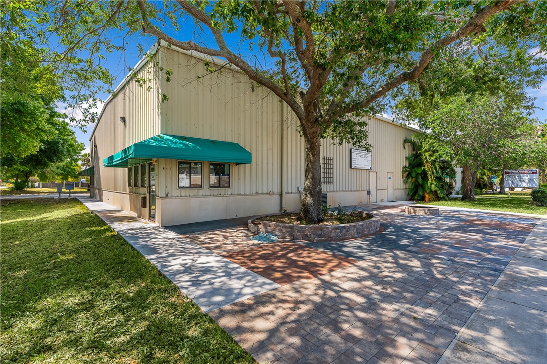 3101 Aviation Boulevard C