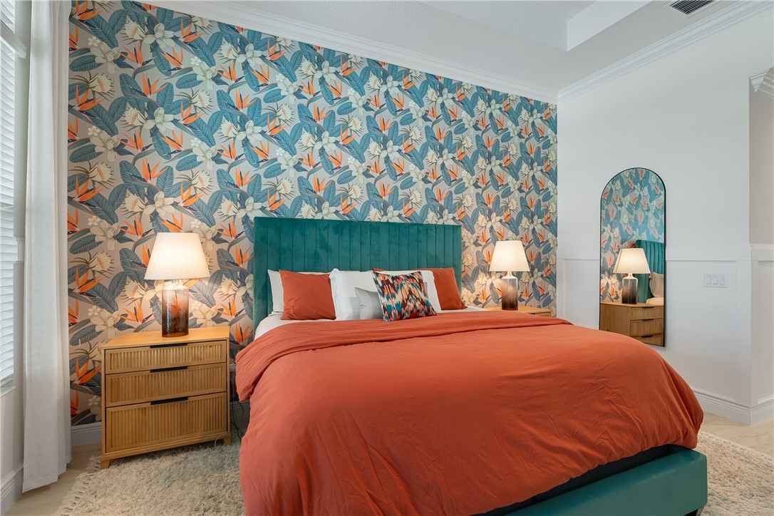 5691 Bent Pine Square