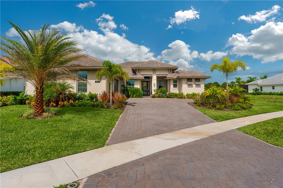 5691 Bent Pine Square