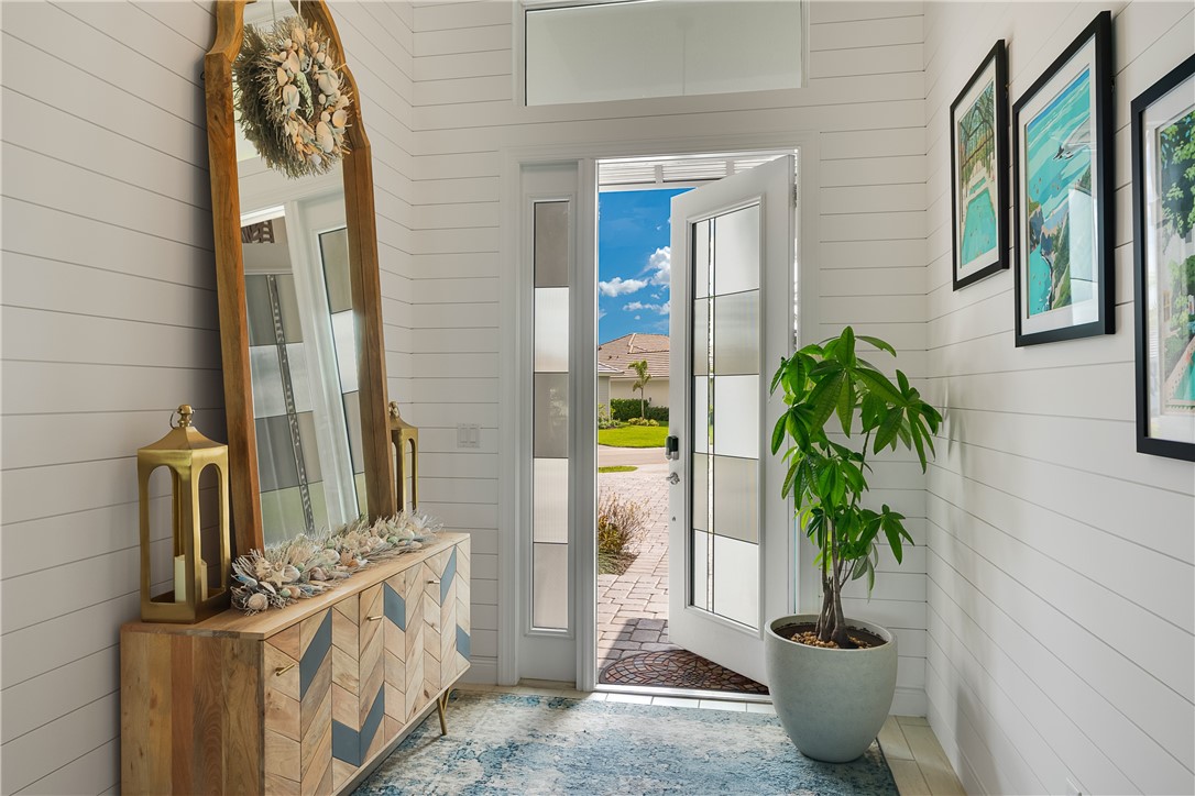 5691 Bent Pine Square