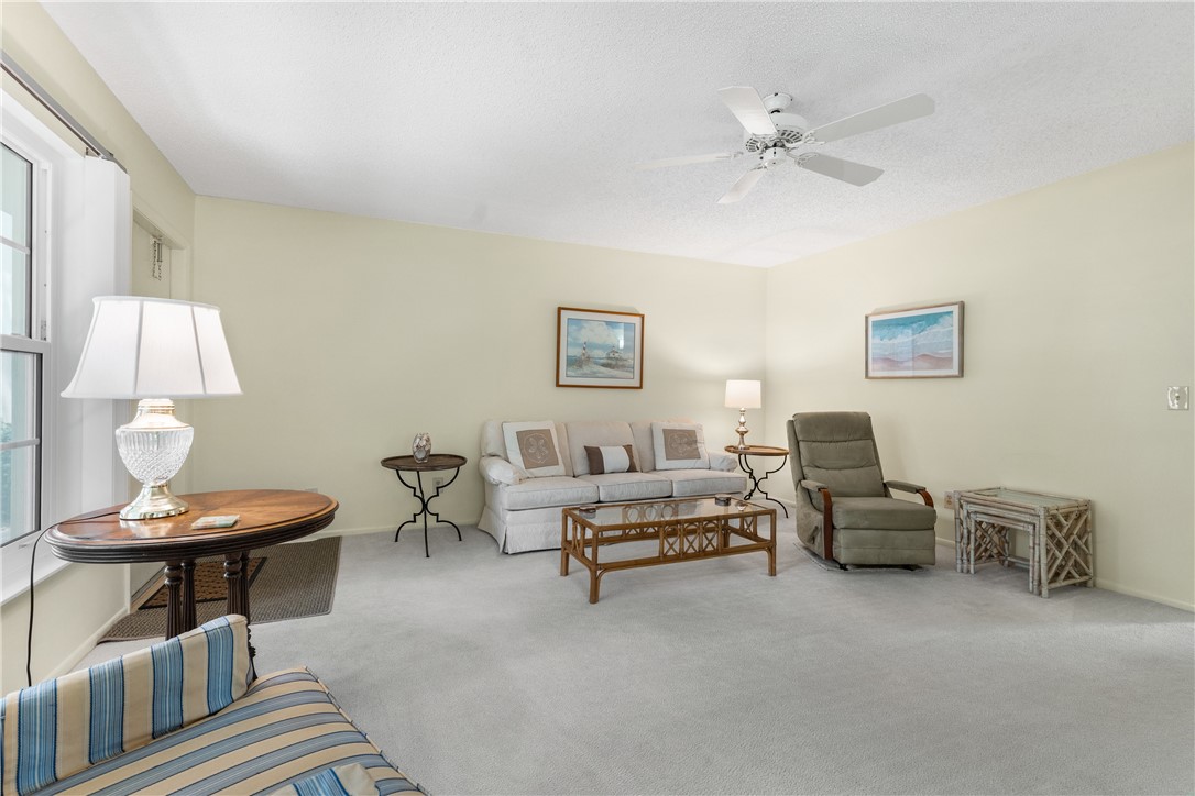 19 Vista Gardens Trail 106