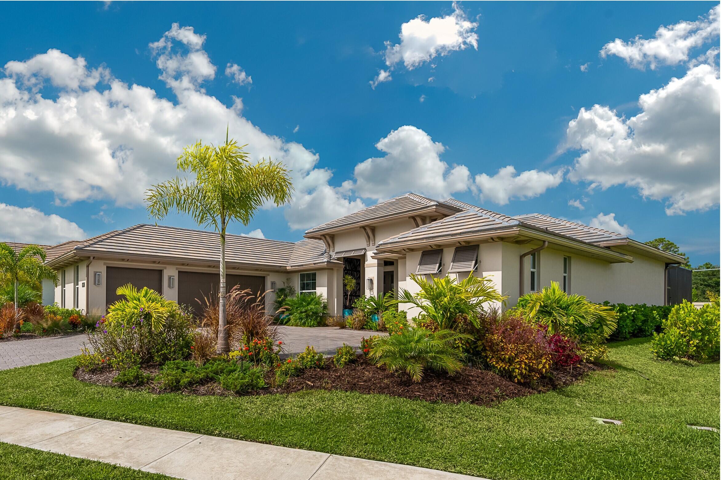 5691 Bent Pine Square
