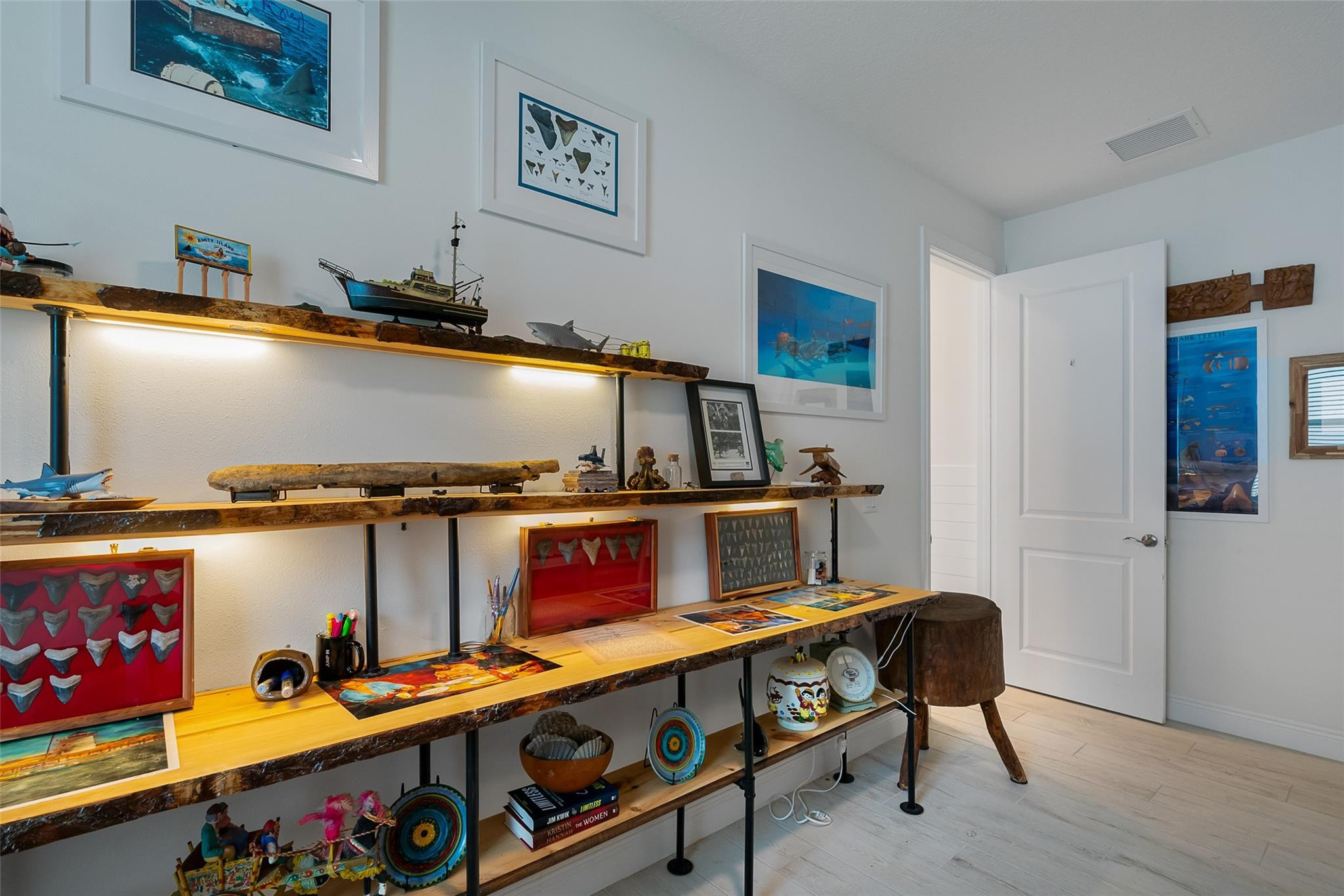 5691 Bent Pine Square