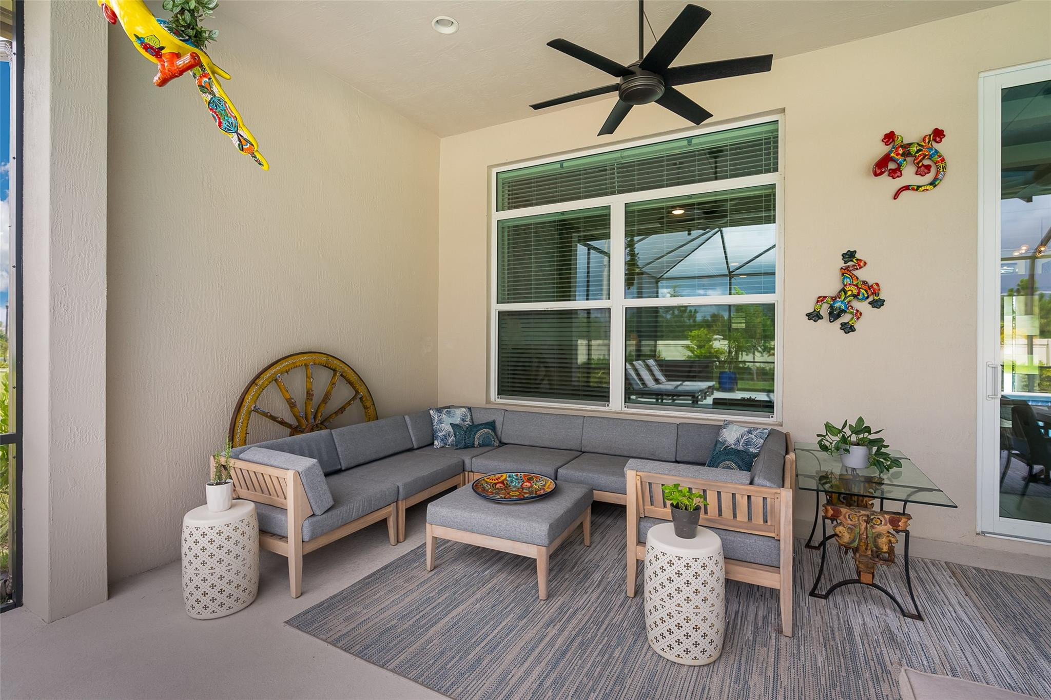 5691 Bent Pine Square