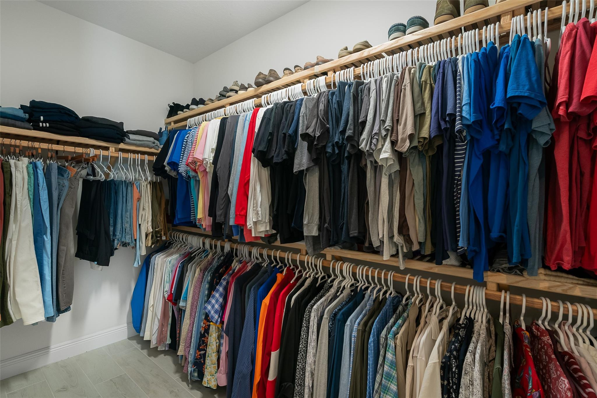 5691 Bent Pine Square