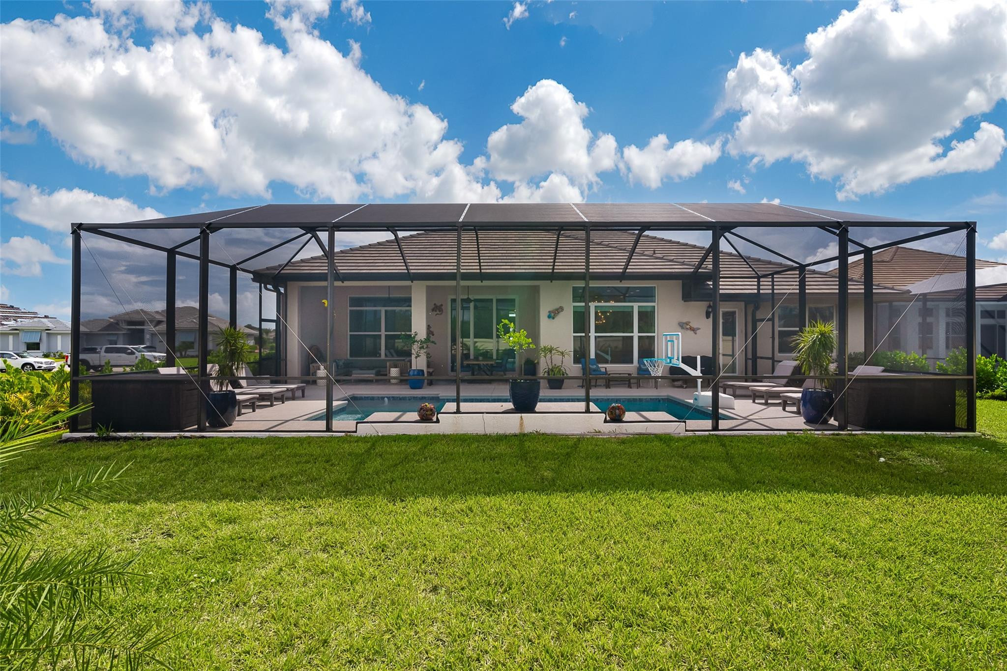 5691 Bent Pine Square