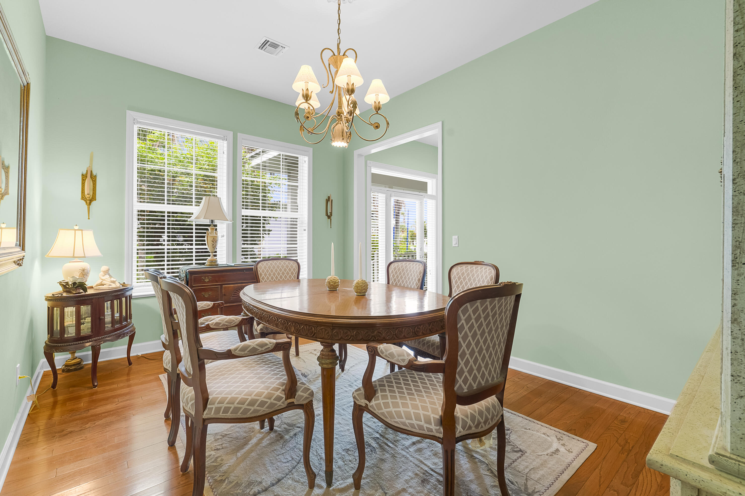 2165 SE 7th Ave Avenue SE
