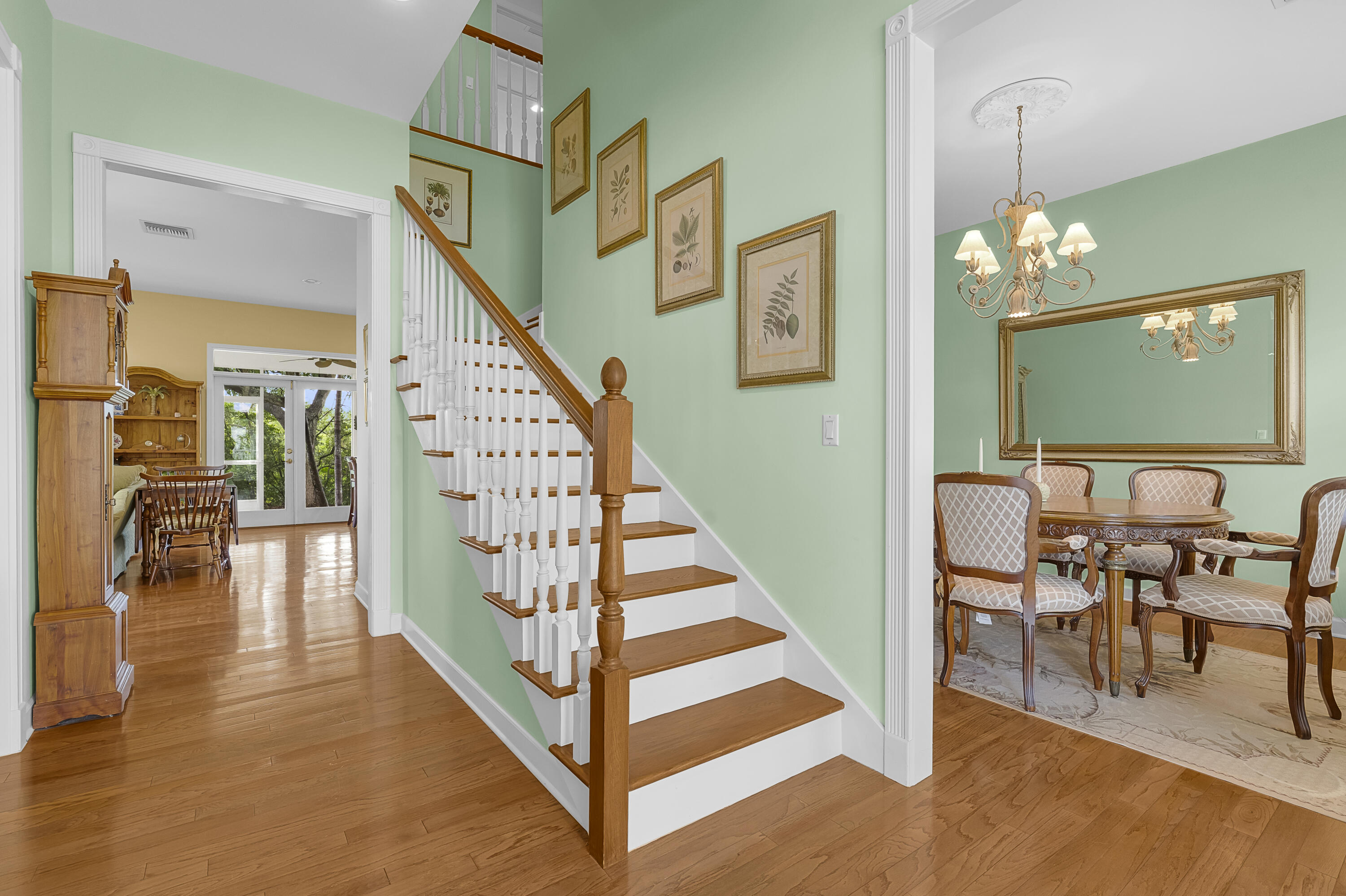 2165 SE 7th Ave Avenue SE