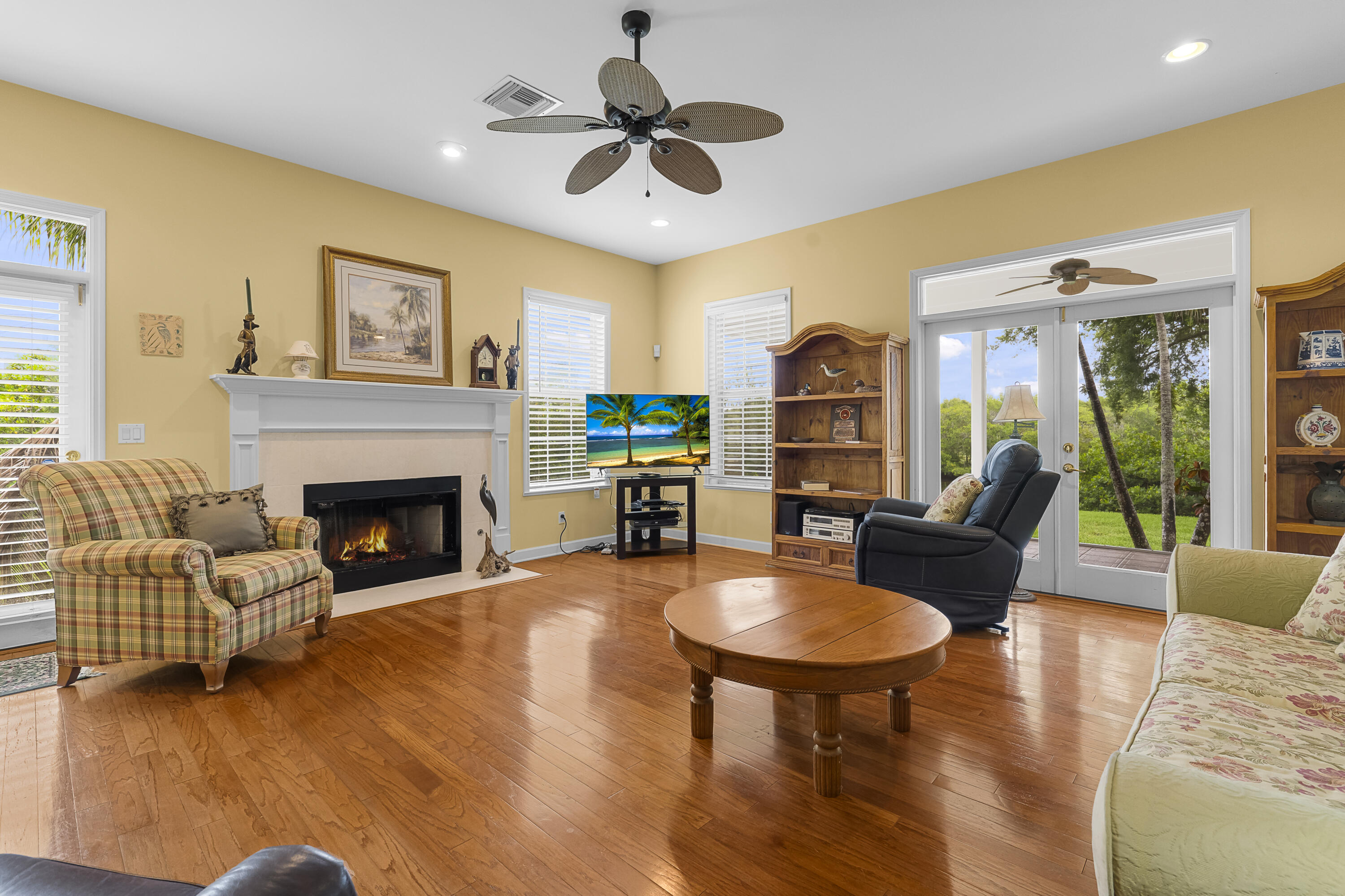 2165 SE 7th Ave Avenue SE