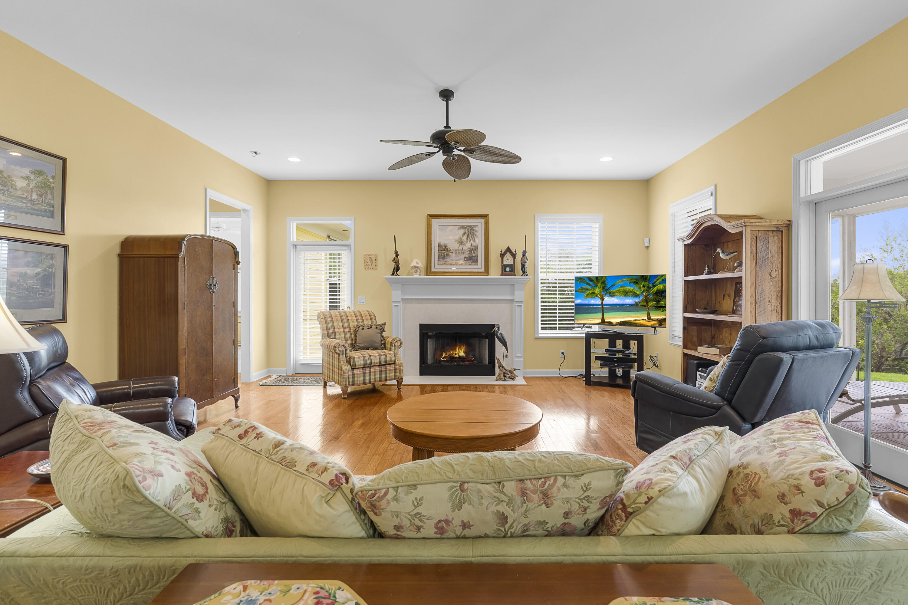 2165 SE 7th Ave Avenue SE