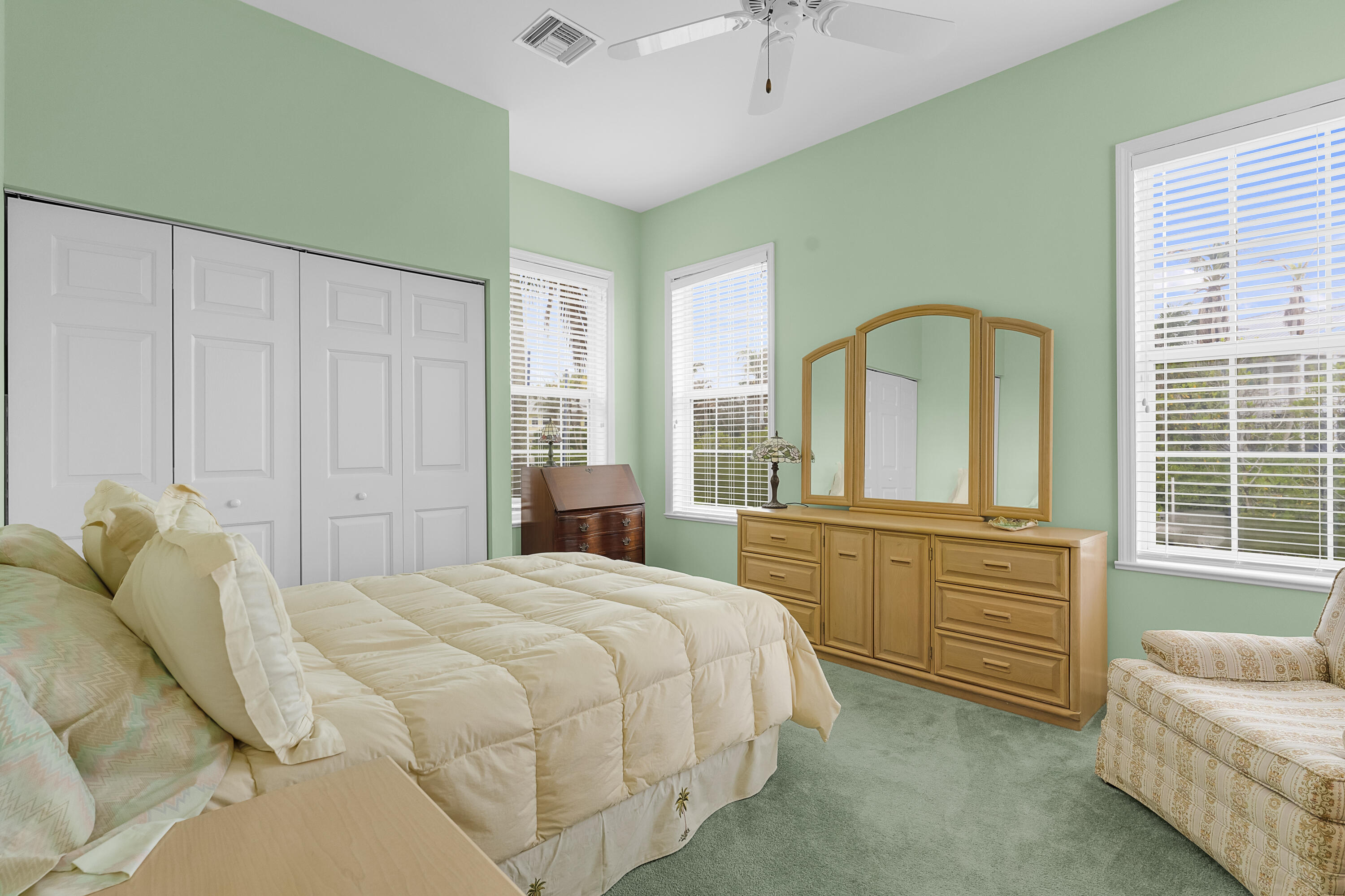 2165 SE 7th Ave Avenue SE