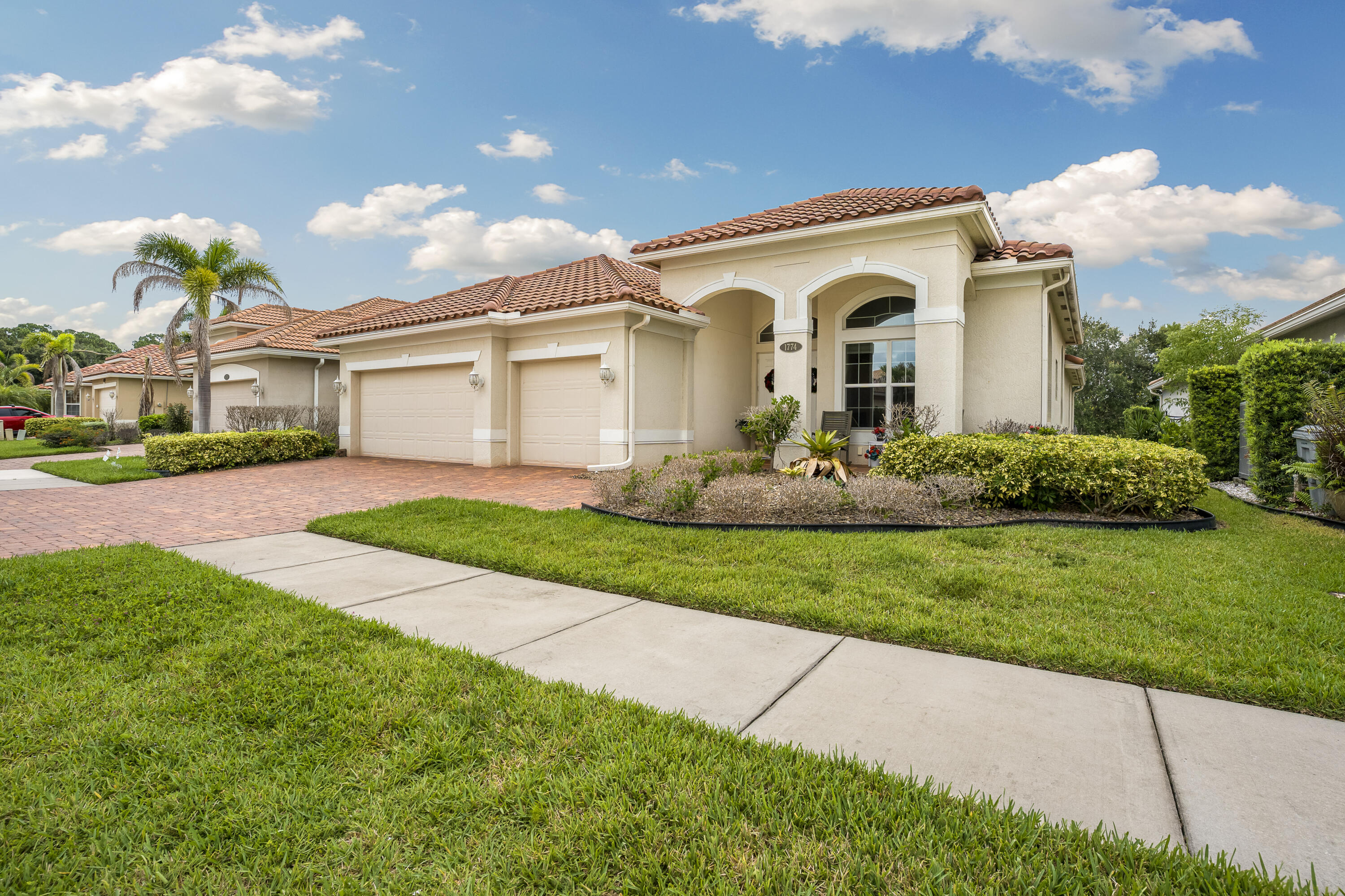 1774 Belmont Circle SW