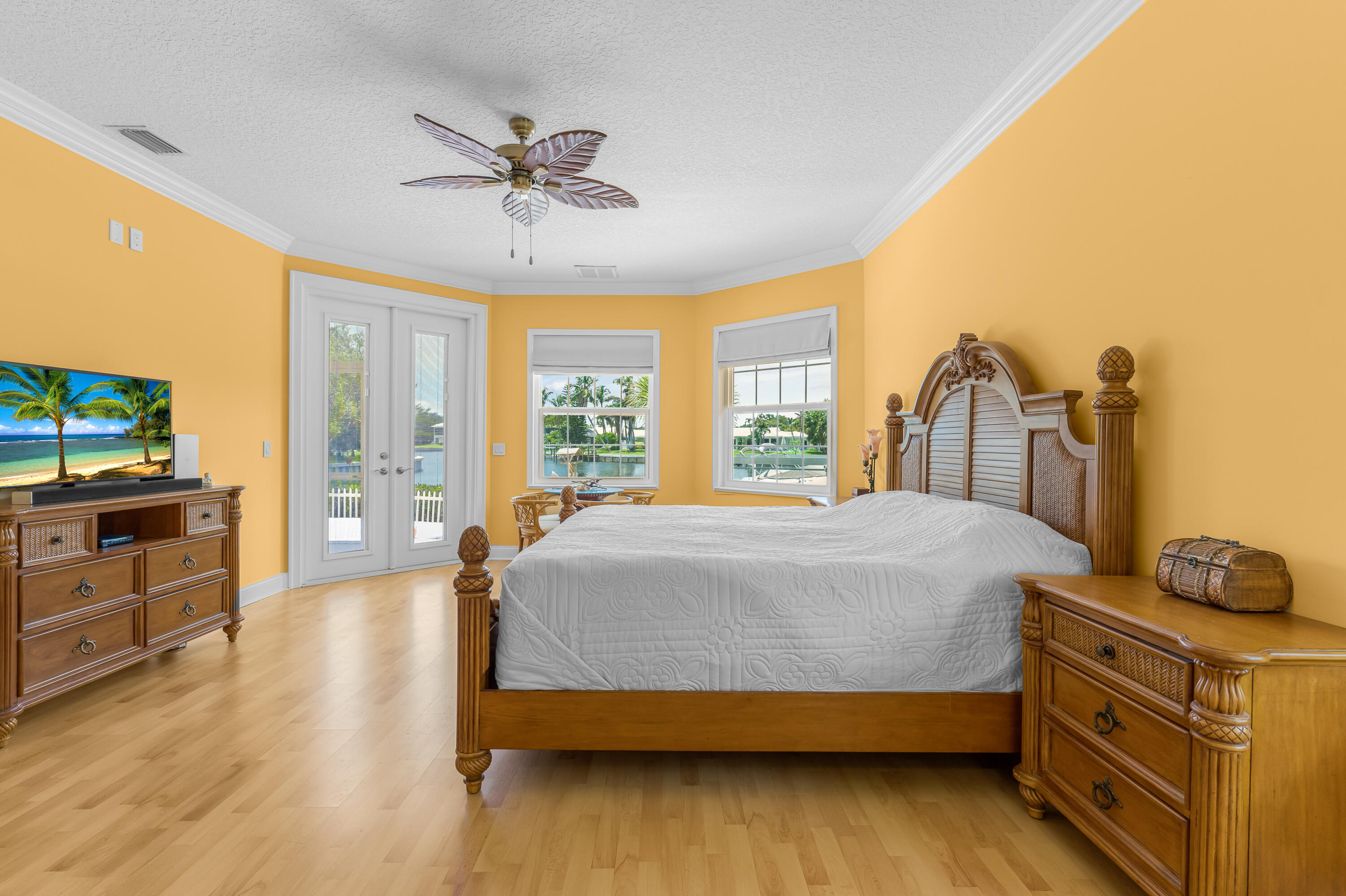 2165 6TH Court SE