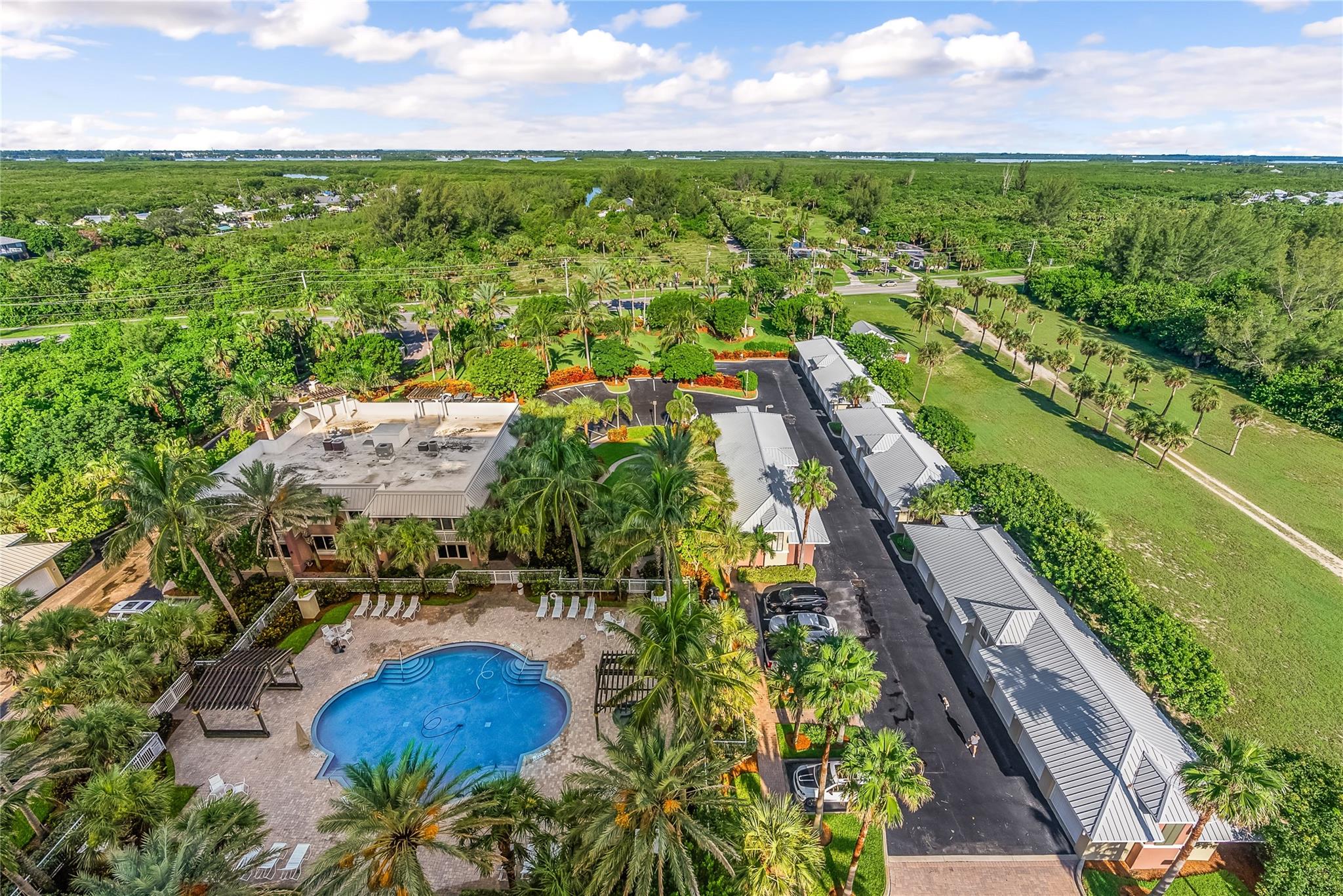 3702 N Highway A1a 1201