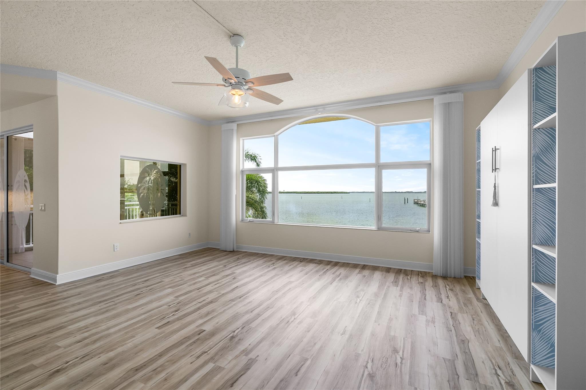 1701 Gulfstream Ave 729