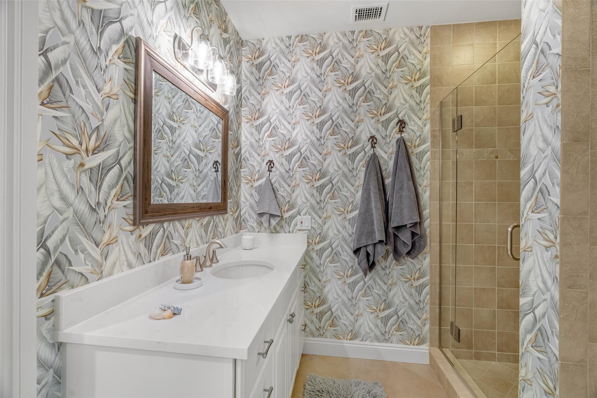 1701 Gulfstream Ave 729