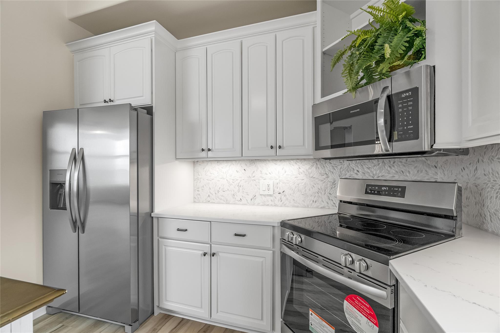 1701 Gulfstream Ave 729