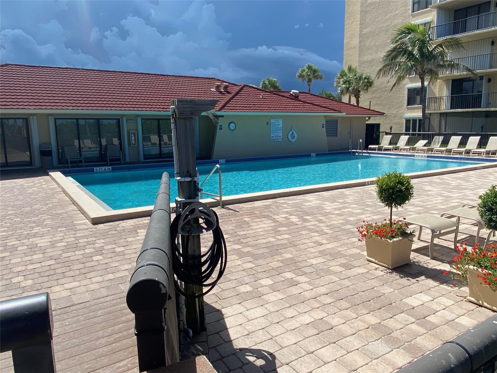 4250 N Highway A1a