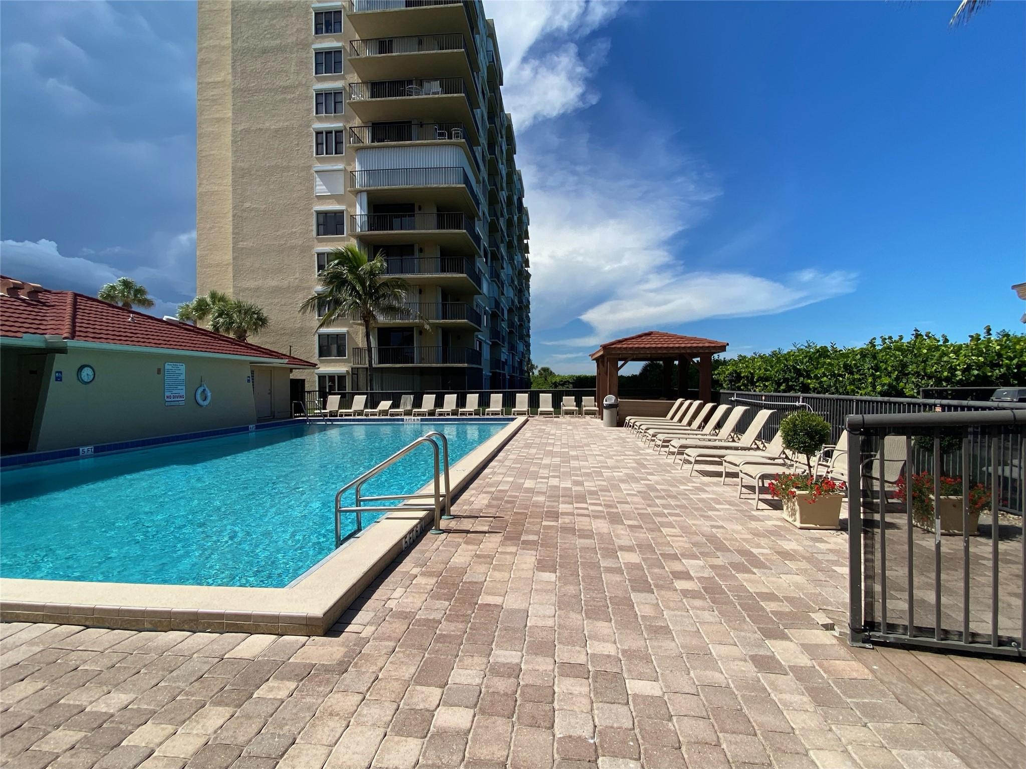 4250 N Highway A1a