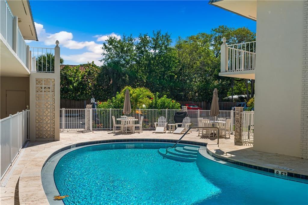 900 Jasmine Lane 203