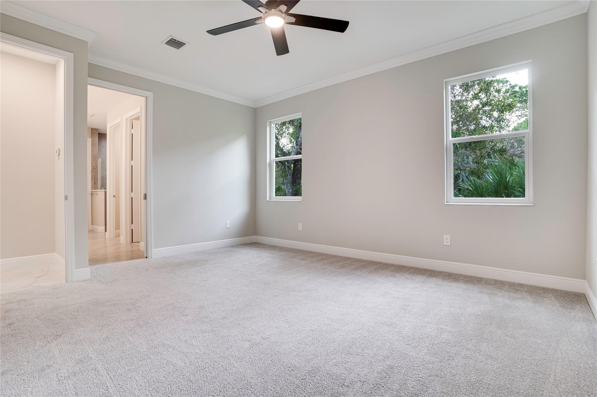 12405 Roseland Rd