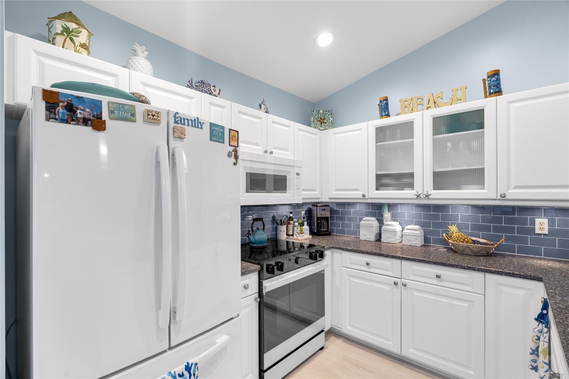 223 River Walk 12, Hutchinson Island Unit: 12