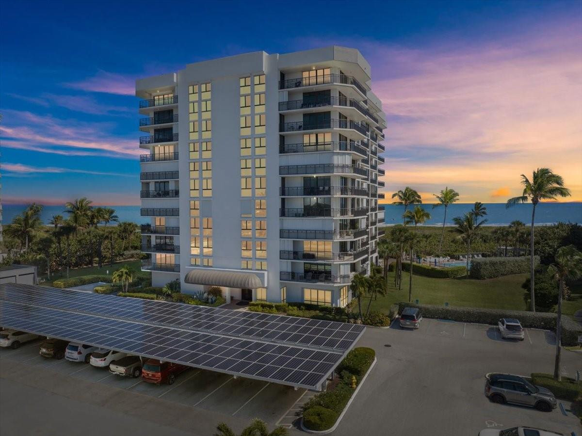 2800 N Highway A1a 307