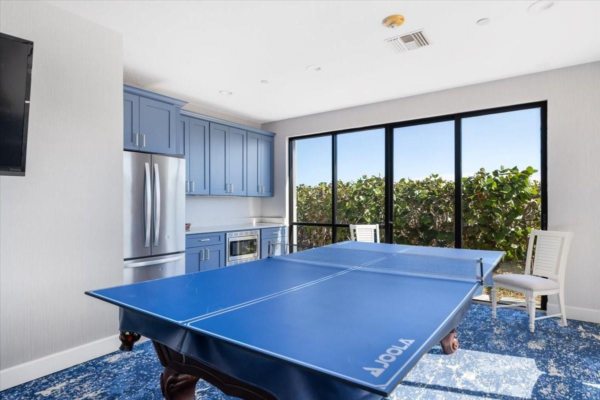 2800 N Highway A1a 307