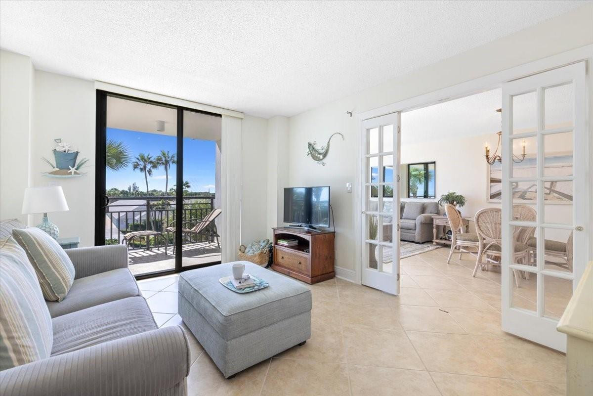 2800 N Highway A1a 307