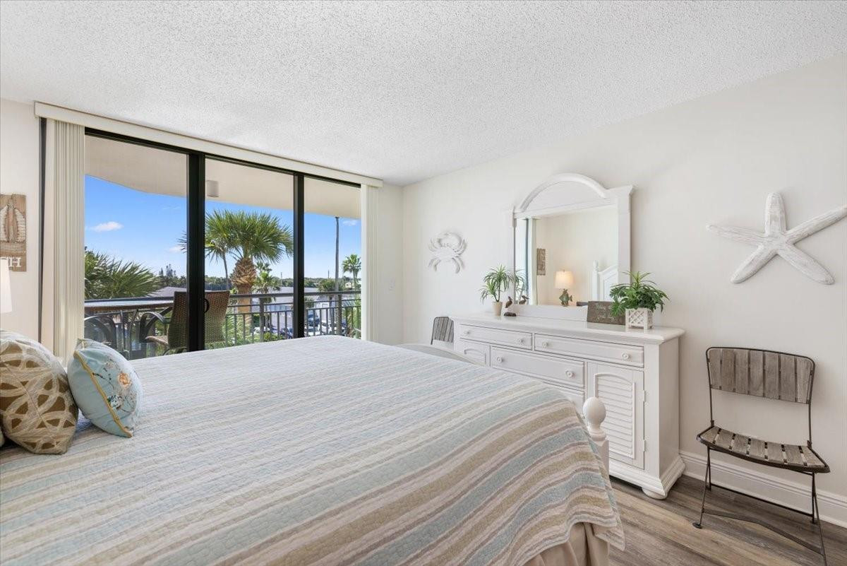 2800 N Highway A1a 307