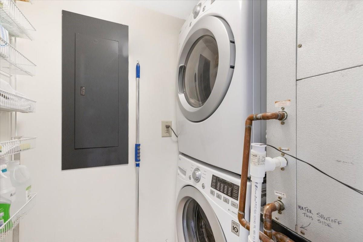 2800 N Highway A1a 307