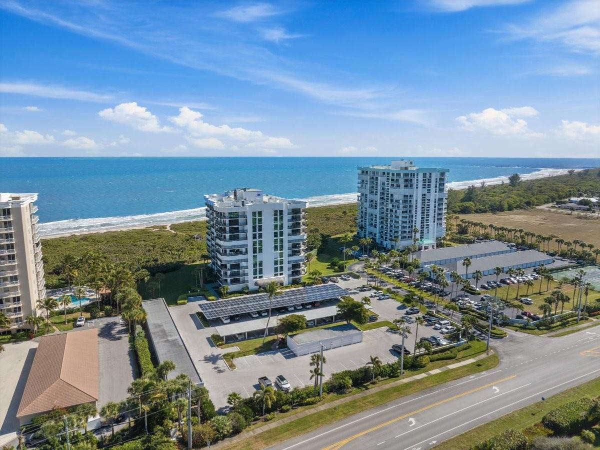 2800 N Highway A1a 307