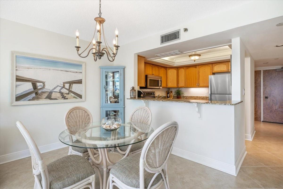 2800 N Highway A1a 307