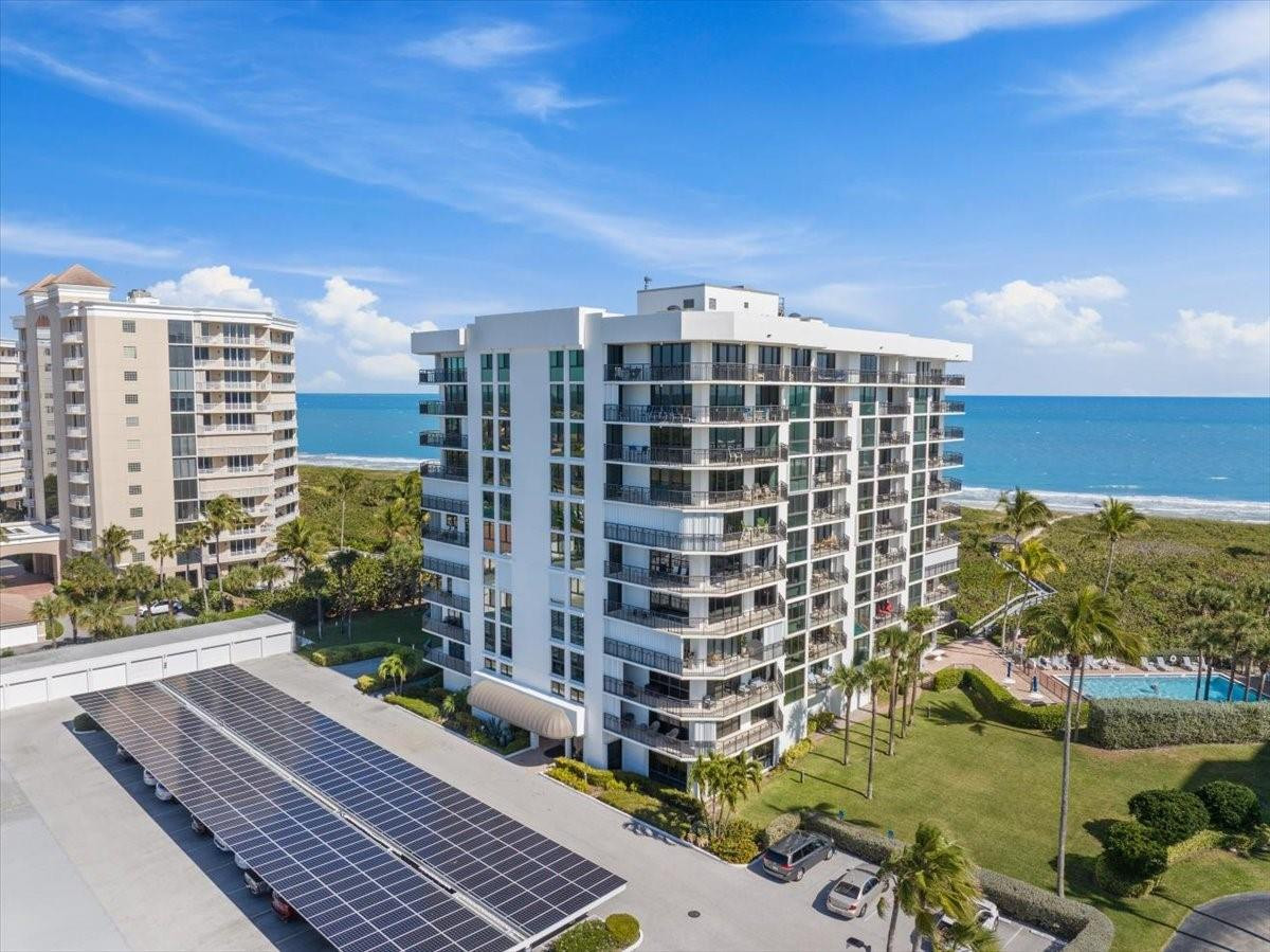 2800 N Highway A1a 307