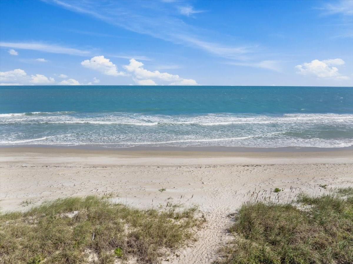 2800 N Highway A1a 307