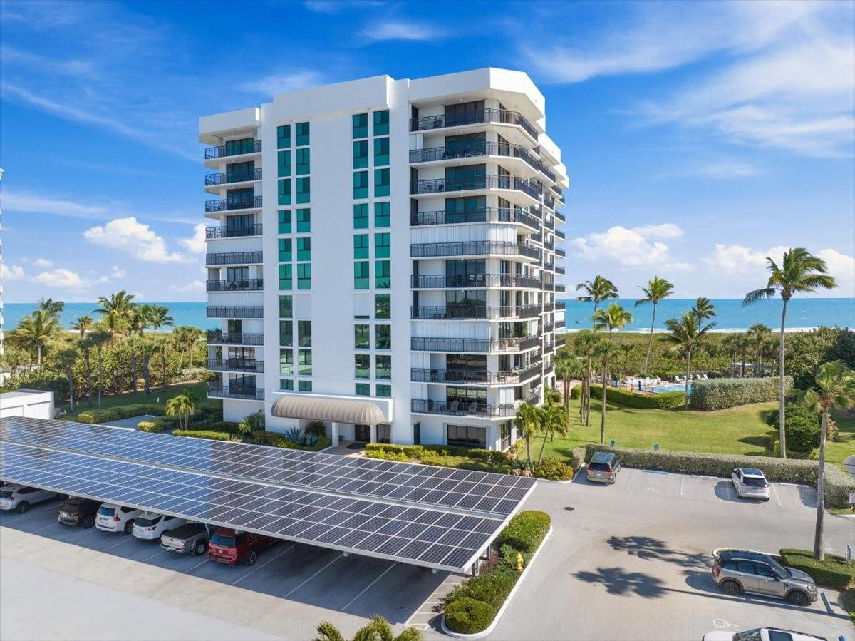 2800 N Highway A1a 307