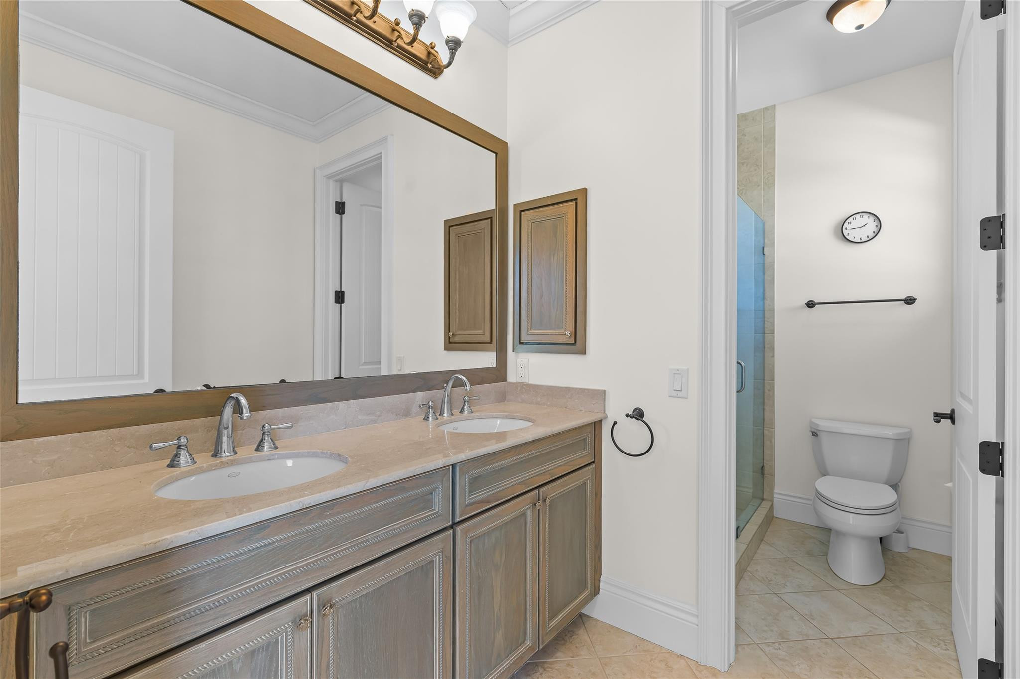 7634 S Polo Grounds Lane