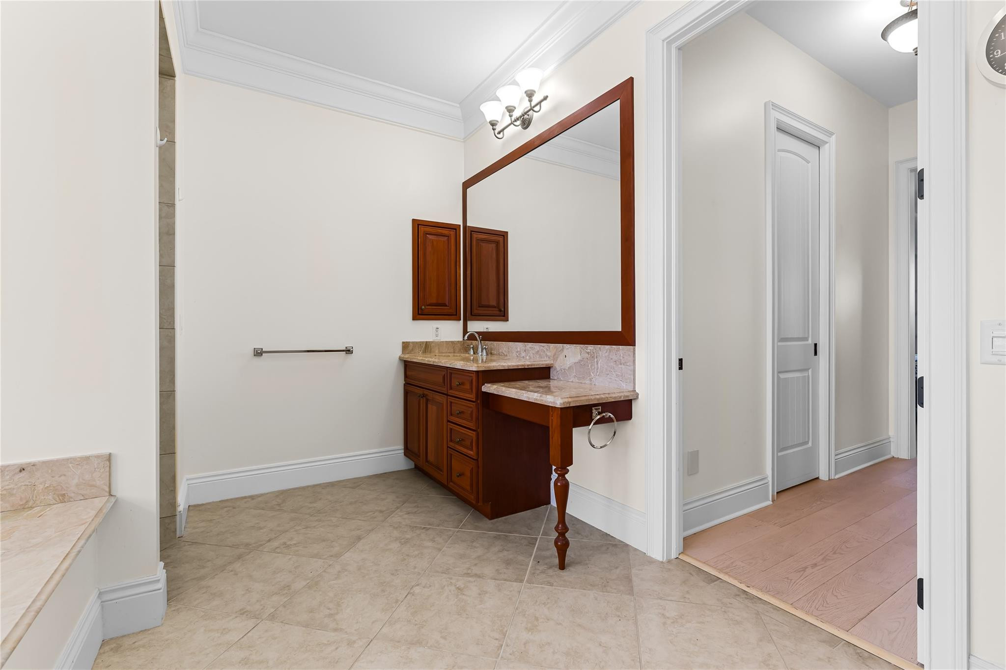 7634 S Polo Grounds Lane