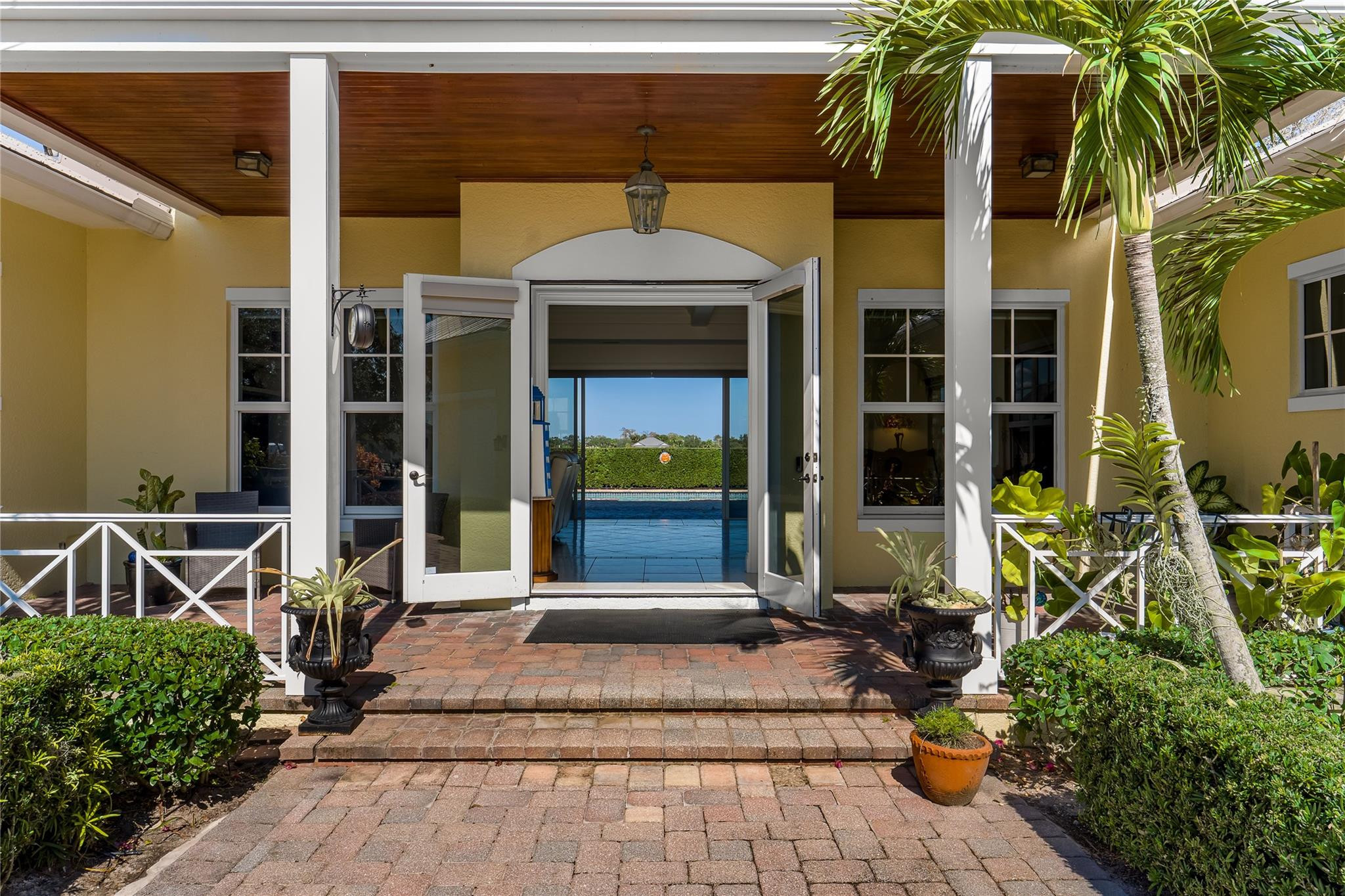 7634 S Polo Grounds Lane