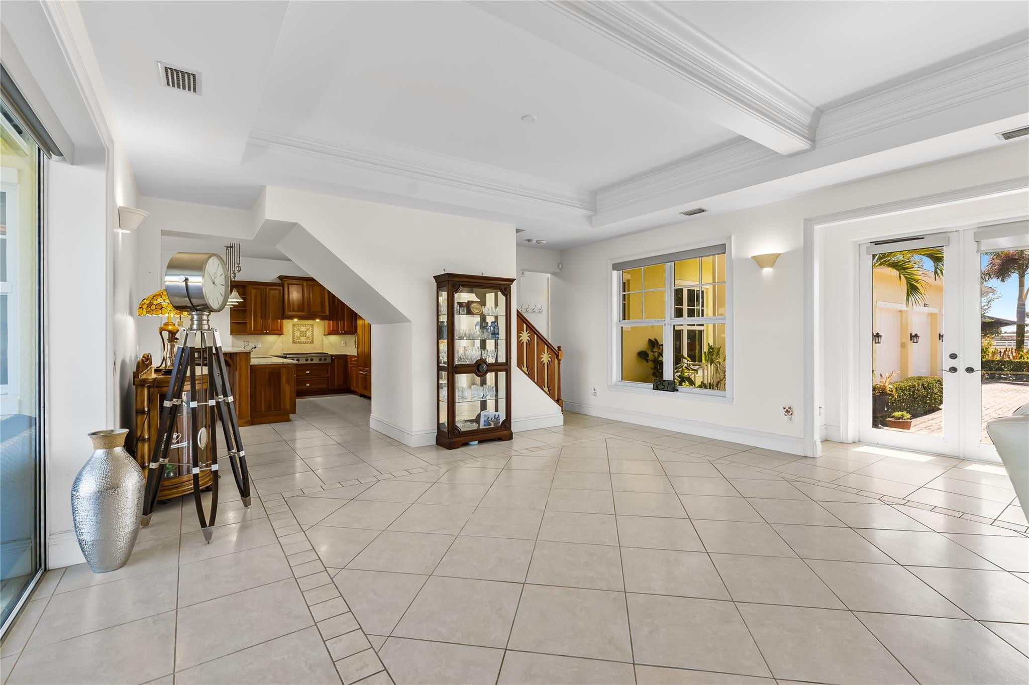 7634 S Polo Grounds Lane