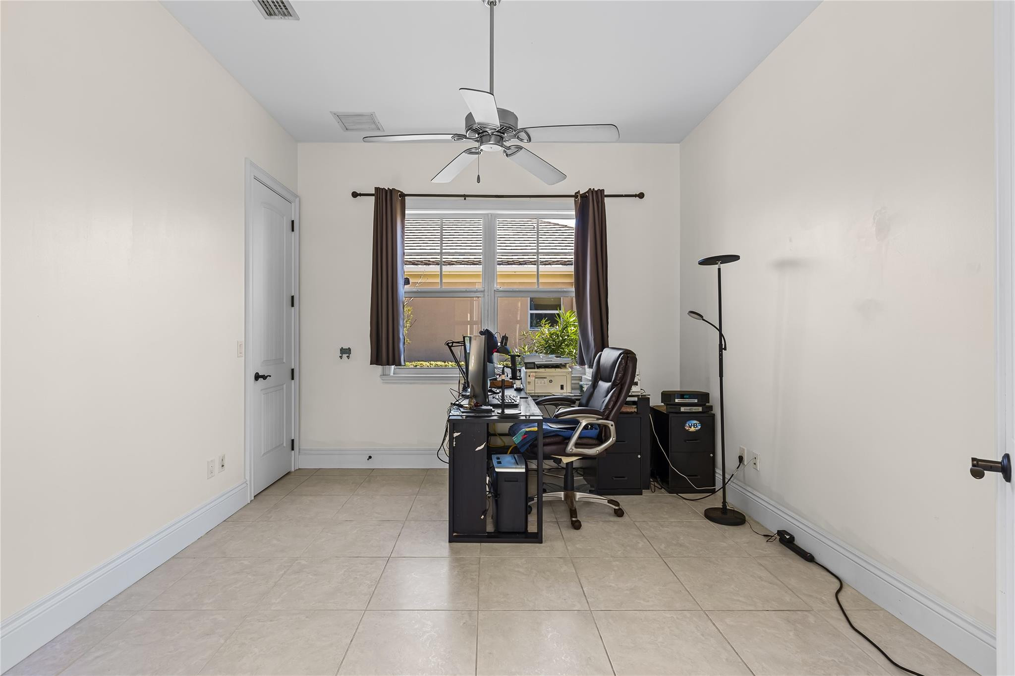 7634 S Polo Grounds Lane