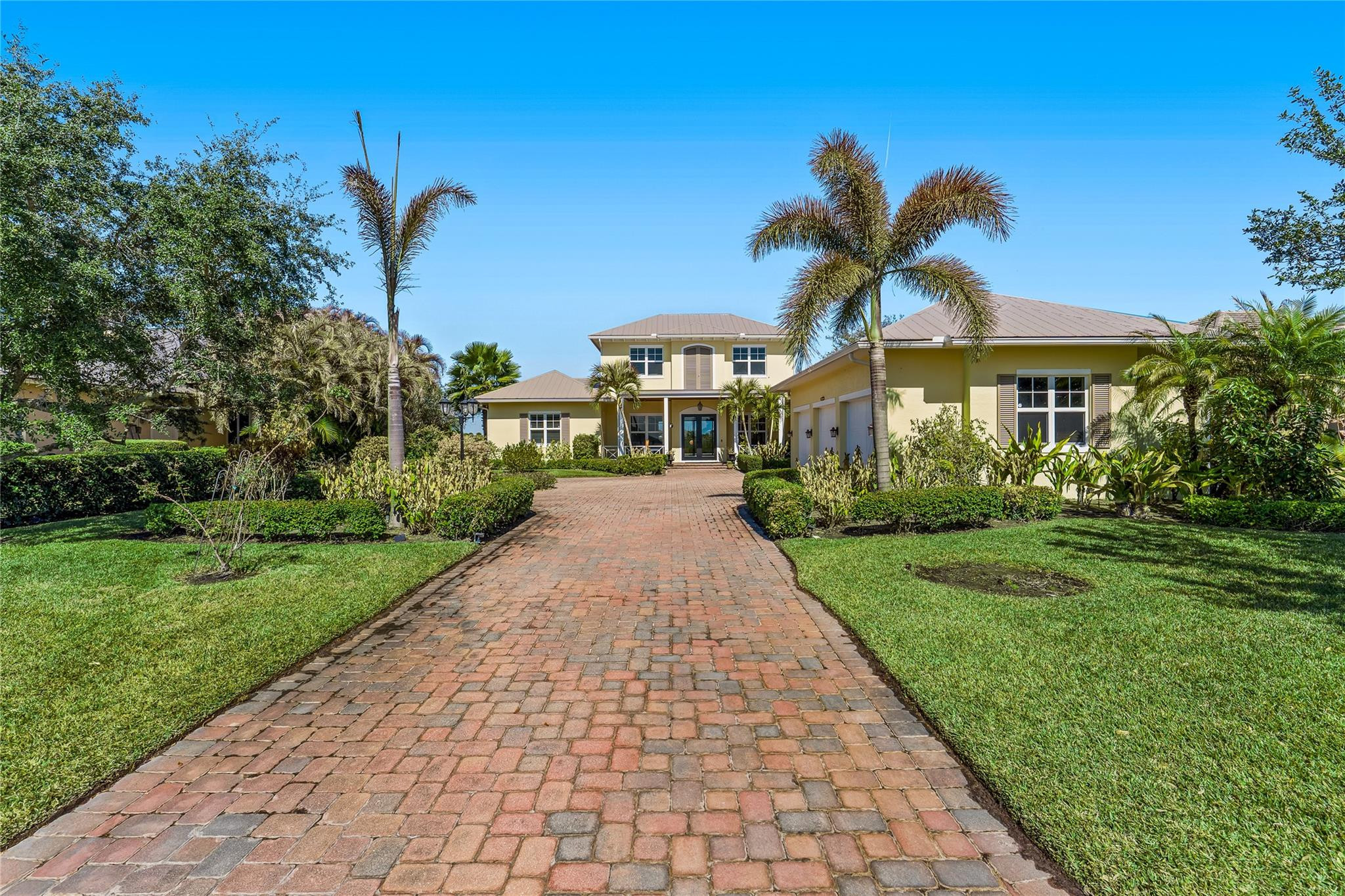 7634 S Polo Grounds Lane