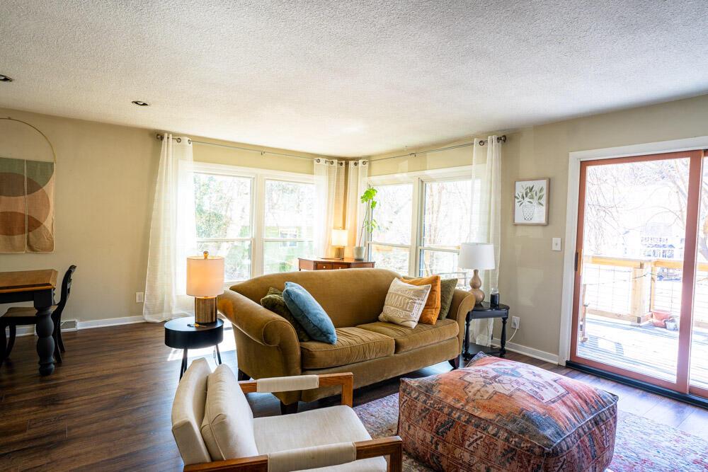 N1967 Wedgewood DRIVE EAST East